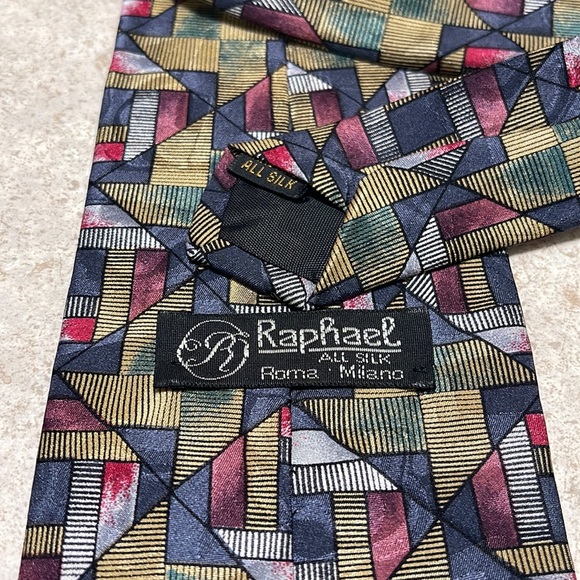 VINTAGE 100% SILK JACQUARD MODERN GEOMETRIC SHAPES DESIGN BY RAPHAEL ROMA MILANO - Picture 3 of 4